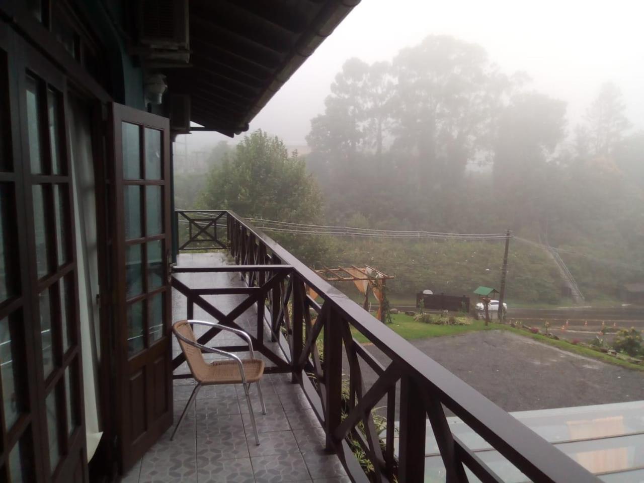 Pousada Tres Pinheiros Gramado Kültér fotó